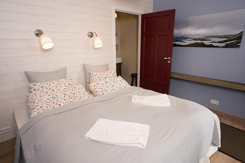 Hrifunes Guesthouse Exterior foto